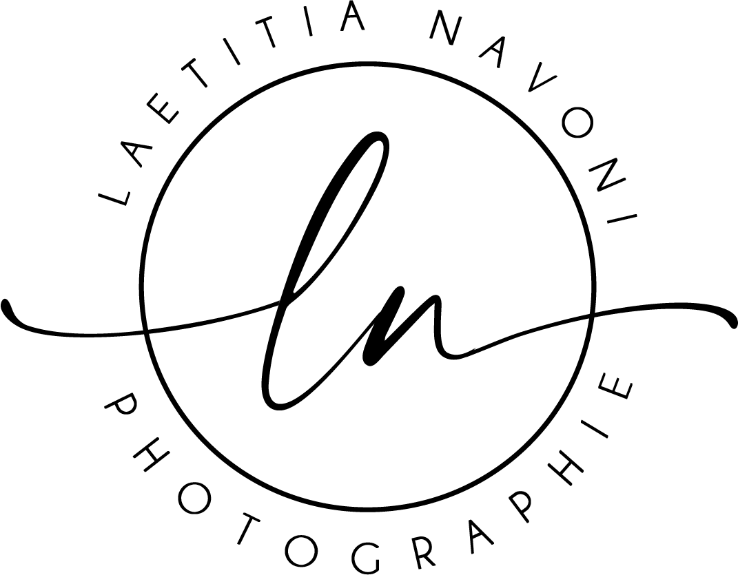 Logo MADAME LAETITIA NAVONI