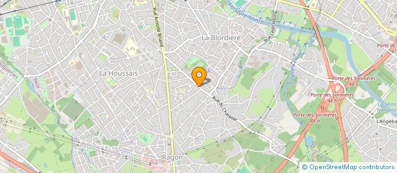 localisation de l'entreprise 841 784 911   REZE