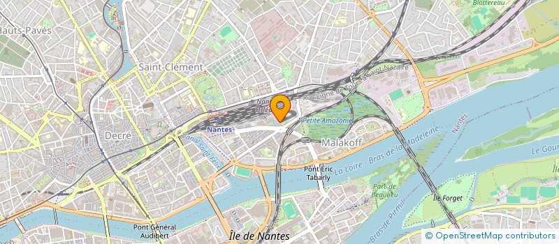 localisation de l'entreprise 879 665 792 à NANTES