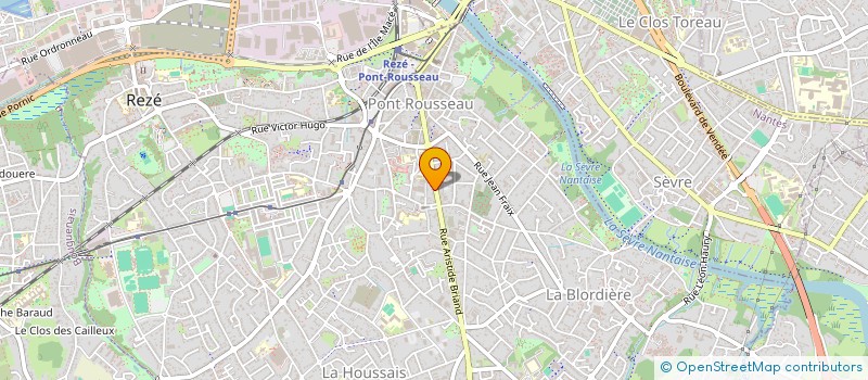 localisation de l'entreprise 8EME SENS  REZE