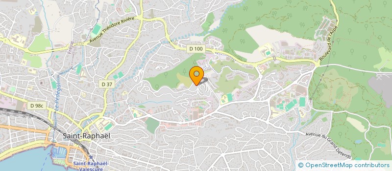 localisation de l'entreprise 923 915 599 à SAINT-RAPHAEL