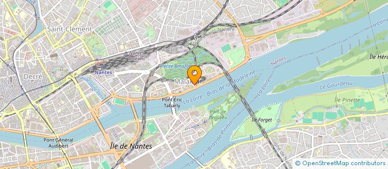 localisation de l'entreprise AMBITIONS JEUNESSES à NANTES