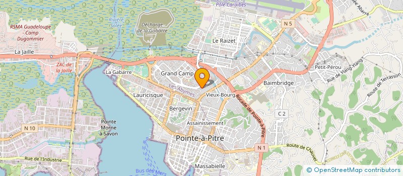localisation de l'entreprise AU PETIT MARCHE à LES ABYMES