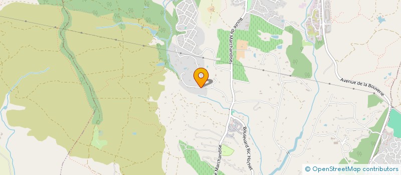 localisation de l'entreprise CALYSS  ROQUEBRUNE-SUR-ARGENS