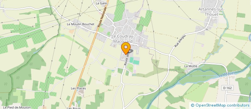 localisation de l'entreprise CB MENUISERIE  LE COUDRAY-MACOUARD