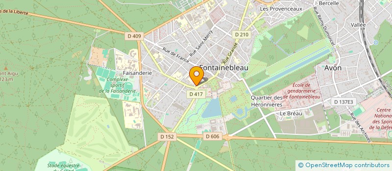 localisation de l'entreprise CERCLE DU JEU DE PAUME à FONTAINEBLEAU