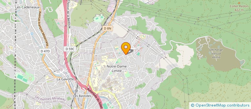 localisation de l'entreprise COUVERTURE ET CHARPENTE à MARSEILLE