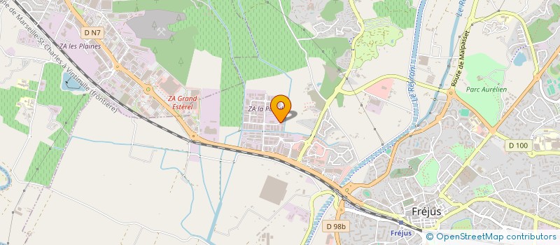 localisation de l'entreprise DE LA CAVE AU GRENIER à FREJUS