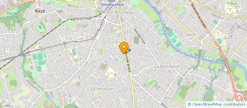 localisation de l'entreprise DIX COW SHOW  REZE