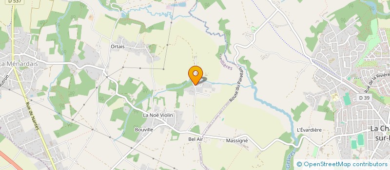 localisation de l'entreprise EARL LES ECURIES DE CHAMPEAUX  TREILLIERES