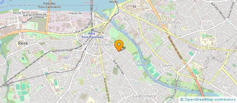 localisation de l'entreprise EN LIEU ET PLACE à REZE