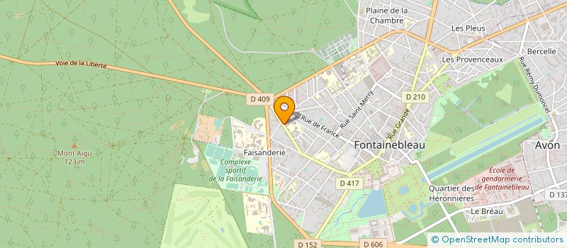 localisation de l'entreprise GARAGE DU PAVE DU ROY à FONTAINEBLEAU