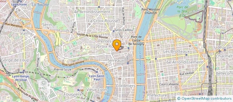 localisation de l'entreprise HOLDING RT à LYON