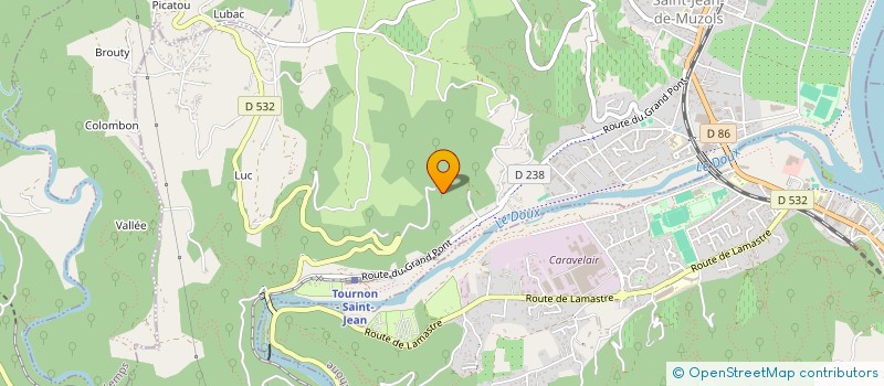 localisation de l'entreprise LC O CARRE  SAINT-JEAN-DE-MUZOLS