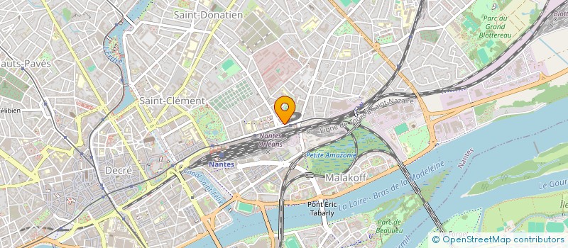 localisation de l'entreprise LE CAVEAU à NANTES