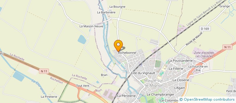 localisation de l'entreprise LES CINQZAMIS  MAUZE-SUR-LE-MIGNON