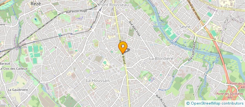 localisation de l'entreprise LES LUNETIERS  REZE