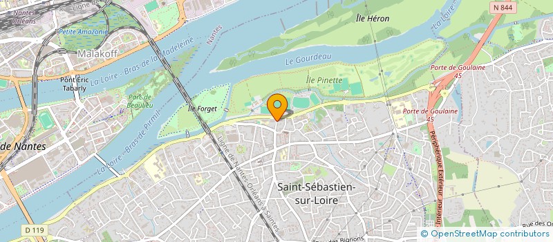 localisation de l'entreprise LES REFLETS DE L'ERDRE  SAINT-SEBASTIEN-SUR-LOIRE