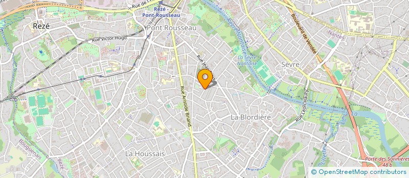 localisation de l'entreprise LOCUSSOLUS  REZE