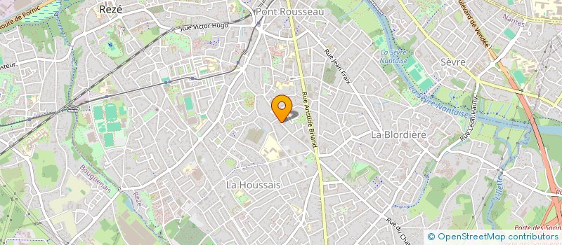 localisation de l'entreprise MADAME ALIZEE NESTILE  REZE