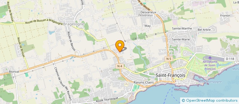 localisation de l'entreprise MADAME ANGELIQUE DEROUAULT  SAINT-FRANCOIS