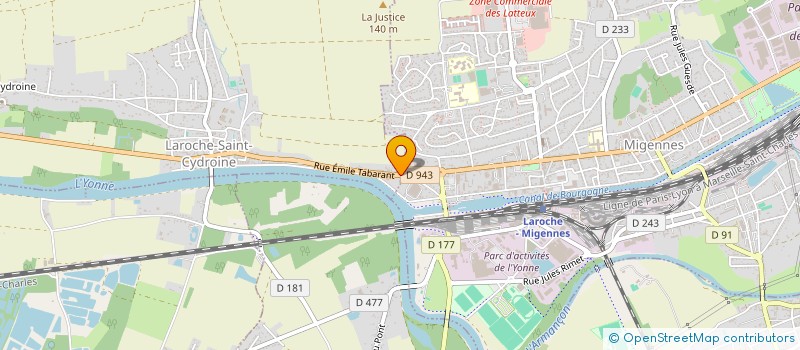 localisation de l'entreprise MADAME ANNICK TUPINIER  LAROCHE-SAINT-CYDROINE