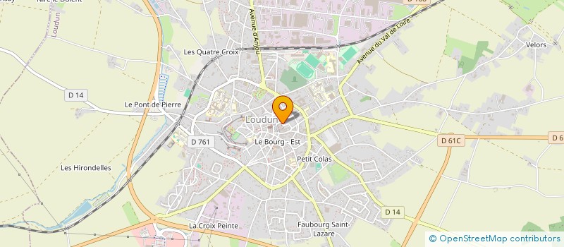 localisation de l'entreprise MADAME AXELLE LOULERGUE  LOUDUN