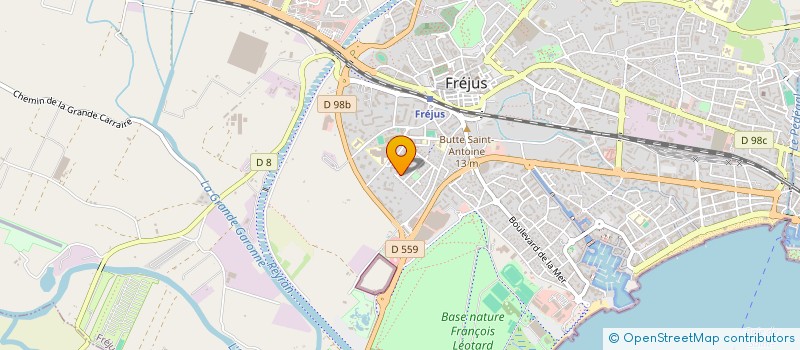 localisation de l'entreprise MADAME AXELLE TISSERAND à FREJUS