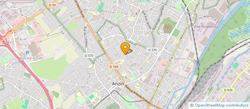 localisation de l'entreprise MADAME CHAHINAZE HEDDADJI  REVIN