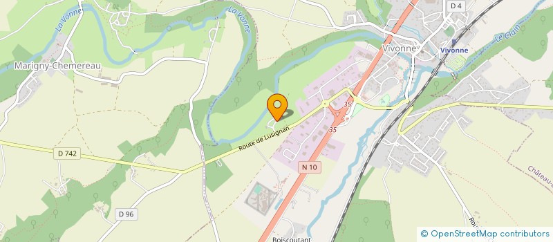 localisation de l'entreprise MADAME CHRISTELLE FRADIN  VIVONNE