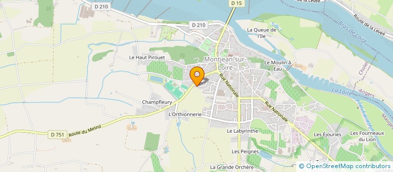 localisation de l'entreprise MADAME CLAIRE BERTRAND  MAUGES-SUR-LOIRE