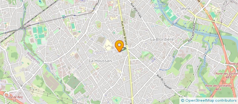 localisation de l'entreprise MADAME CLEMENCE FRADIN  REZE