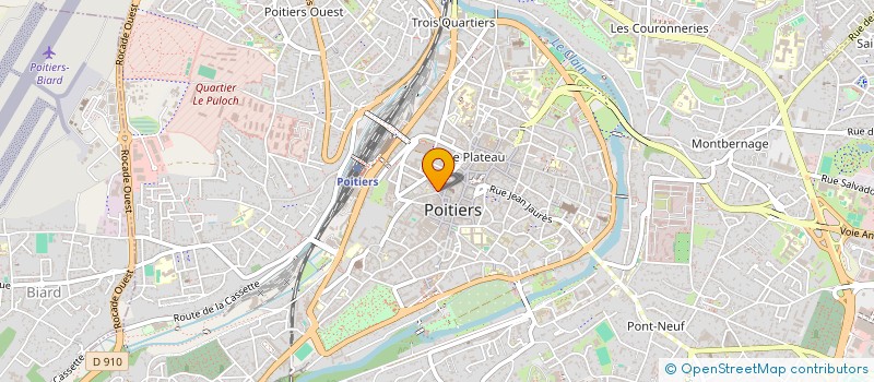 localisation de l'entreprise MADAME CLOE FRANCQUEVILLE  POITIERS