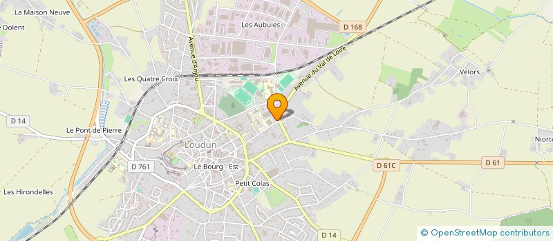 localisation de l'entreprise MADAME CORALIE GOUIN à LOUDUN