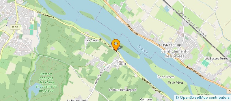 localisation de l'entreprise MADAME DOMINIQUE SCIALOM  GENNES-VAL-DE-LOIRE