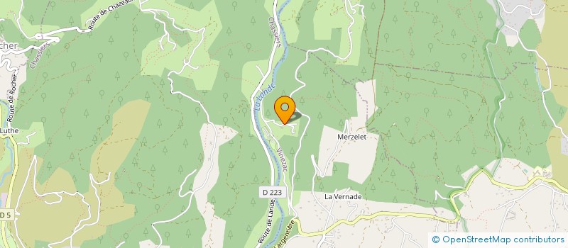 localisation de l'entreprise MADAME FE ARROYO  VINEZAC