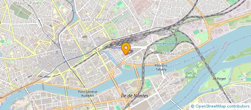 localisation de l'entreprise MADAME GENEVIEVE TREQUESSER à NANTES
