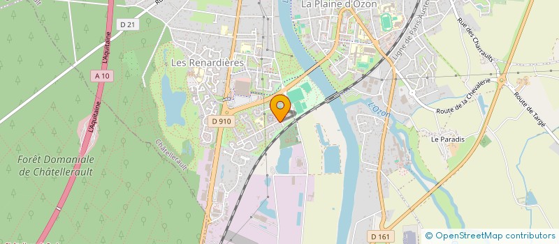 localisation de l'entreprise MADAME HELENE MAKOULO  CHATELLERAULT