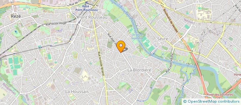 localisation de l'entreprise MADAME HELENE PAQUET à REZE