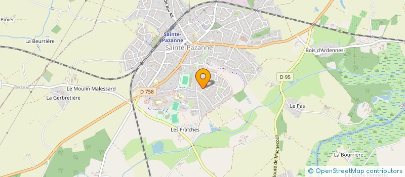 localisation de l'entreprise MADAME JULIE MARTIN à SAINTE-PAZANNE