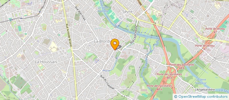 localisation de l'entreprise MADAME JUSTINE EMO  REZE