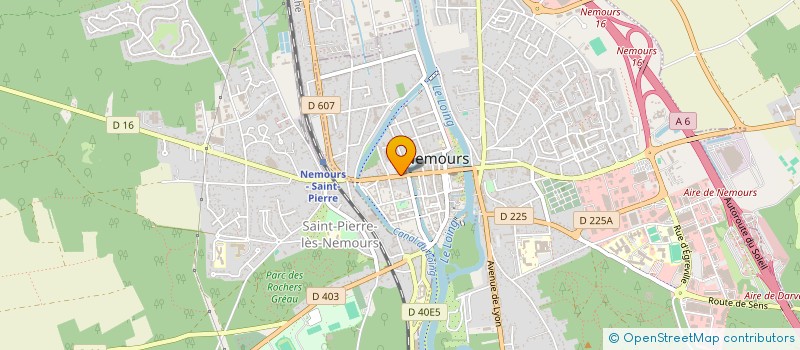 localisation de l'entreprise MADAME KARINE RENAULT  NEMOURS