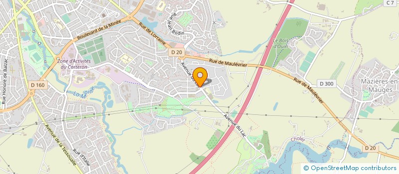 localisation de l'entreprise MADAME LAURA ESNAULT à CHOLET