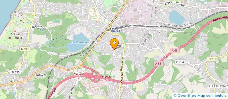 localisation de l'entreprise MADAME LAURA PERRET  BIARRITZ