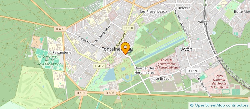 localisation de l'entreprise MADAME LAURENCE MARTIN à FONTAINEBLEAU