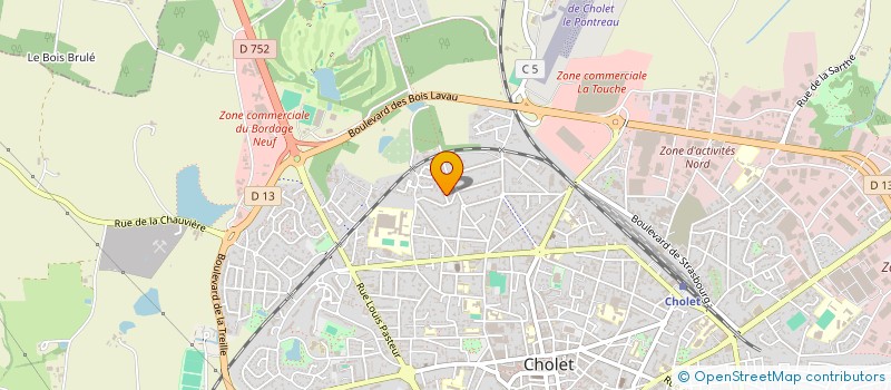localisation de l'entreprise MADAME LAURENCE VIOLEAU à CHOLET