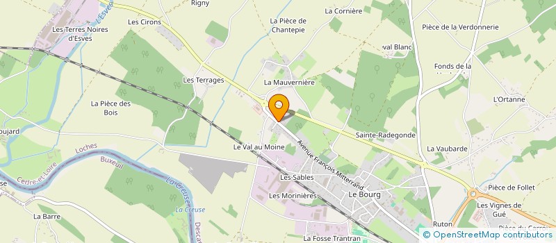 localisation de l'entreprise MADAME MARTINE BESNARD  DESCARTES