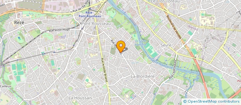 localisation de l'entreprise MADAME MONA GASTE  REZE