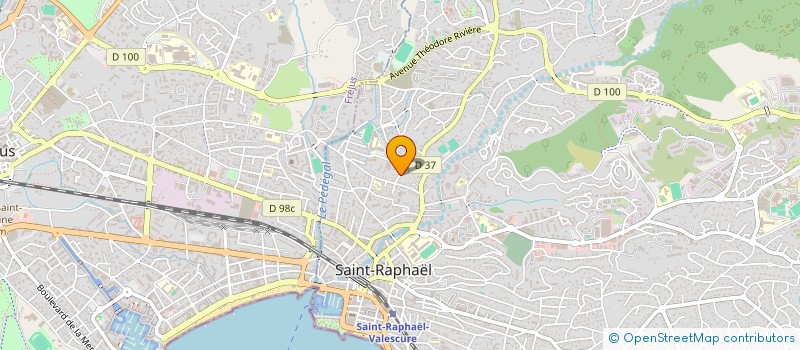 localisation de l'entreprise MADAME NADINE NICOLAS  SAINT-RAPHAEL