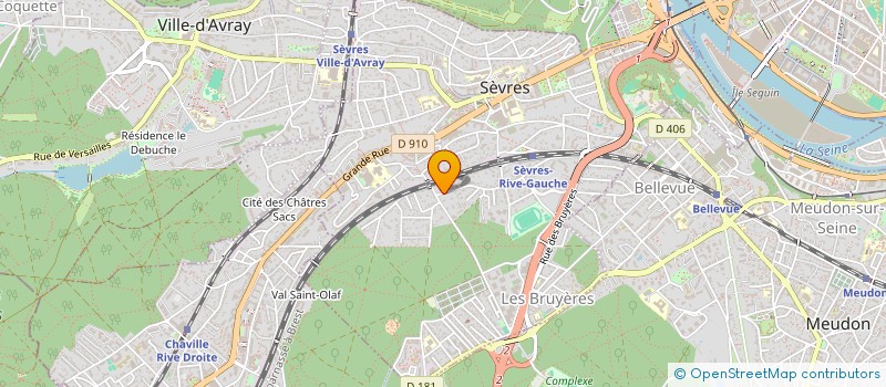 localisation de l'entreprise MADAME SANAE ROUGUI à SEVRES